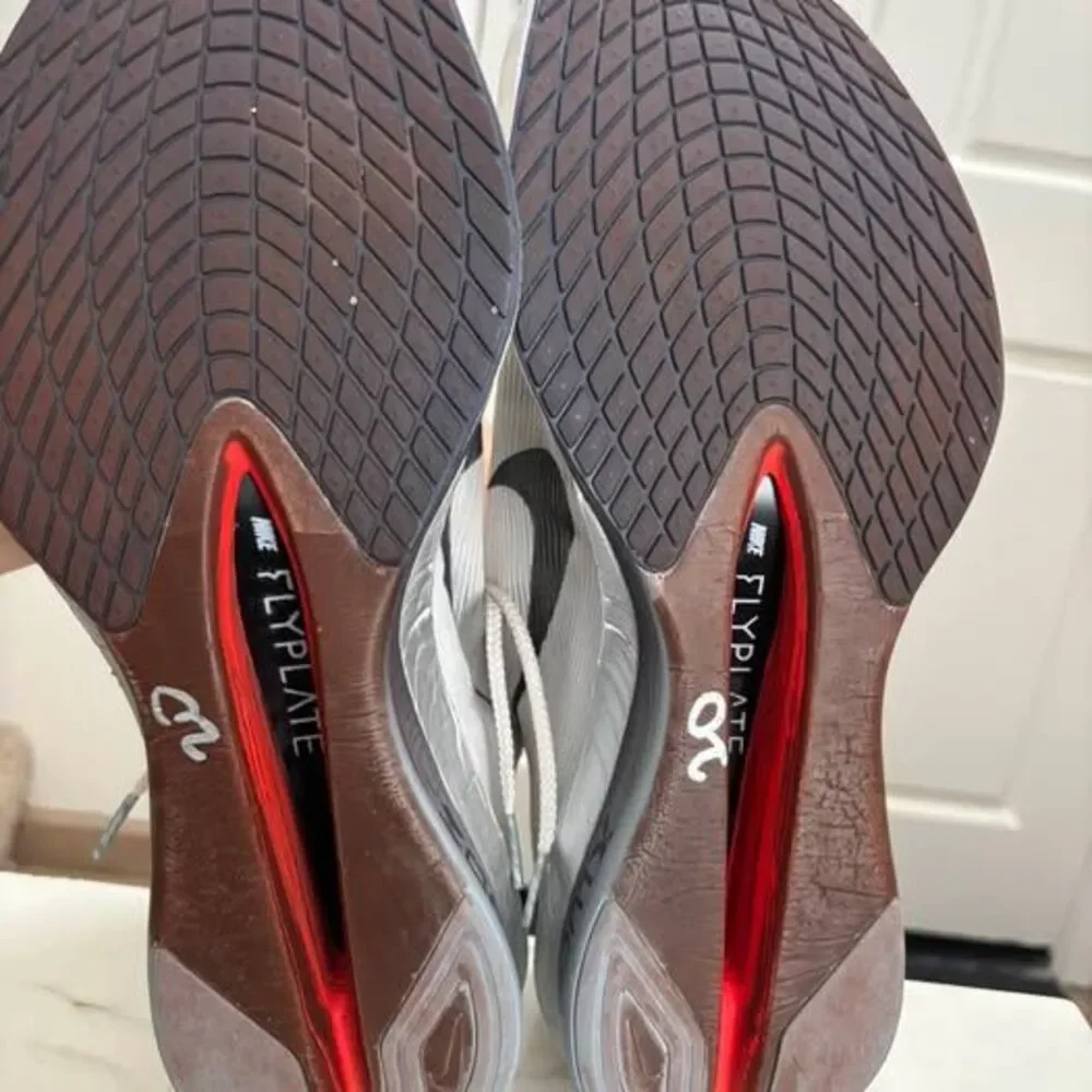 Nike Vaporfly 3 Running Shoes Size 15 White Grey Mesh